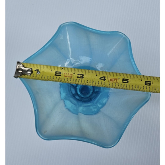 Vintage Fenton Celeste Blue #400 Ruffled Vase 5.75" H - Picture 6 of 7